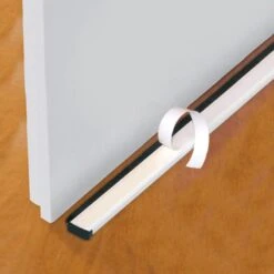 Bas De Porte Brosse Avec Rail Aluminium -Intexoo Shop bas de porte brosse avec rail aluminium 3