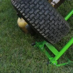 Lève Tracteur Tondeuse Avec Treuil 500 Kg -Intexoo Shop leve tracteur tondeuse treuil 500 kg 6