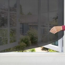 Moustiquaire Fenêtre Velcro X 4 -Intexoo Shop moustiquaire fenetre noire 5