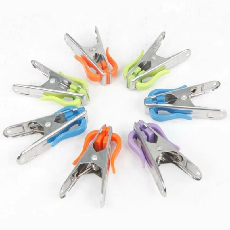 Pince à Linge Avec Crochet - Lot De 20 1 Pince à Linge Avec Crochet - Lot De 20